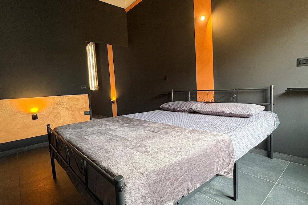 Entire apartment, Unique luxury apartments 111 in Faenza, Ravenna Province