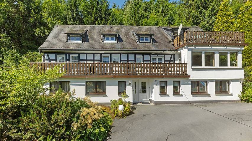Vakantiewoning voor 4 personen, met tuin en balkon, kindvriendelijk in Schmallenberg