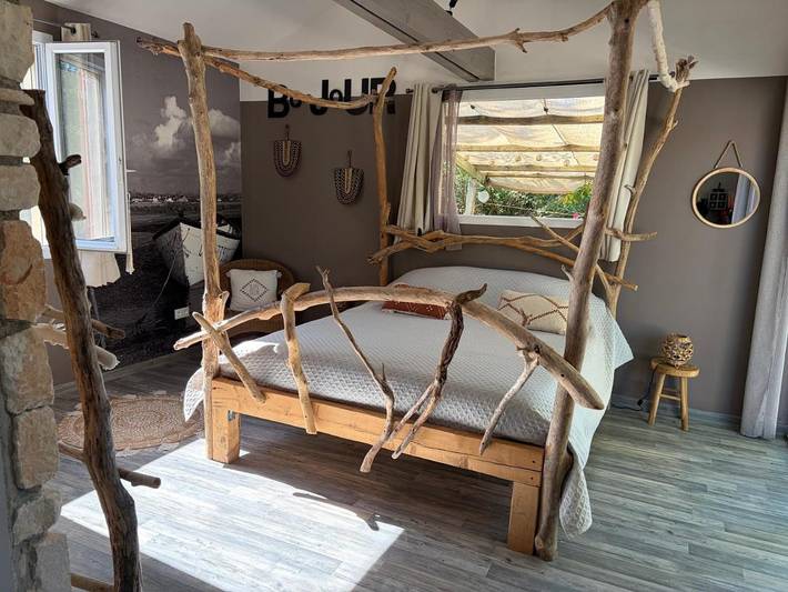 Location de vacances pour 2 personnes, avec jardin ainsi que piscine et vue à Lagorce - 2