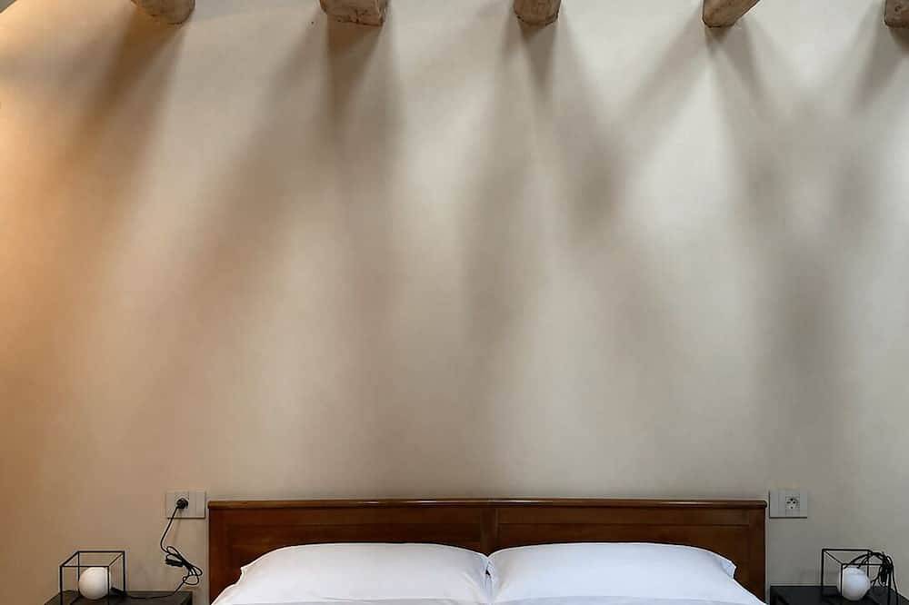 Entire apartment, Wood Room in Belluno, Schiara