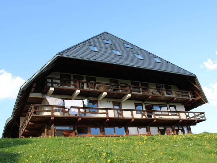 Bauernhof für 10 Personen, mit Sauna und Terrasse sowie Garten, mit Haustier in Titisee-Neustadt