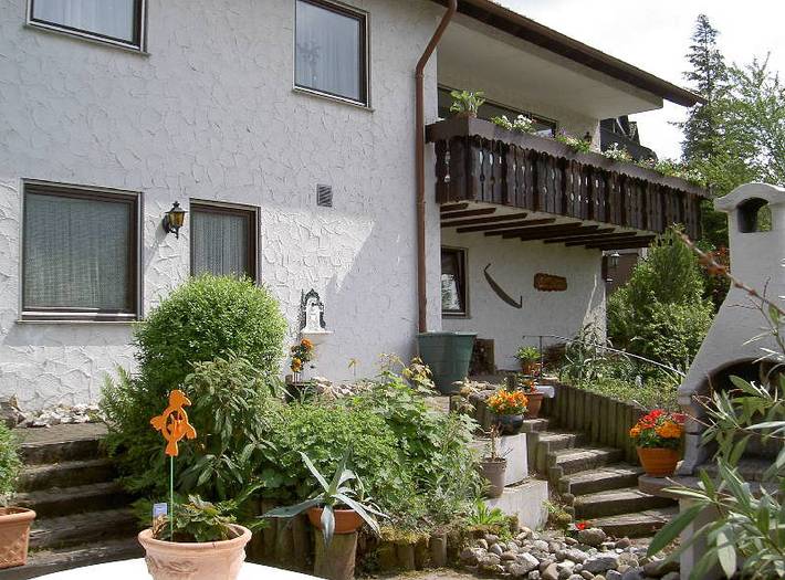 Ferienwohnung für 2 Personen, mit Terrasse und Garten - 1