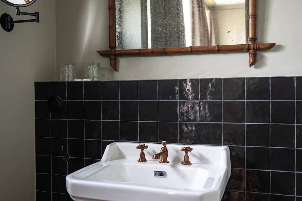\"Les Villas du Parc\" - Vittel Thermal Park\n\n\"Ambroise\" Guesthouse in Vittel, Neufchâteau (France)