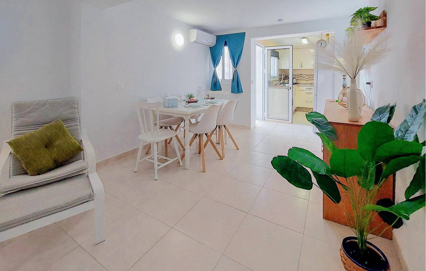 Feriehus for 5 personer med terrasse in Fuengirola, Costa del Sol