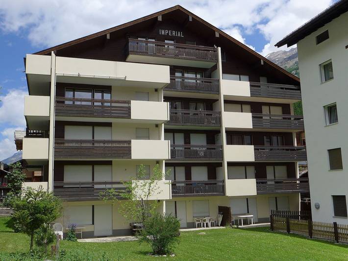 Ferielejlighed for 6 personer, med have i Schweiz