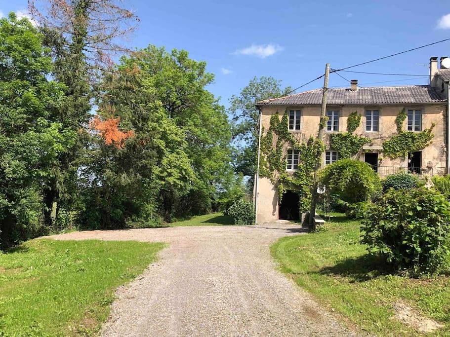Gîte de charme in Saint-Pierre-de-Trivisy, Région de Lacaune