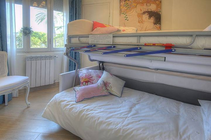 Appartamento intero, 'Casa Grandis' charme nel cuore di Bordighera in Bordighera, Riviera di Ponente