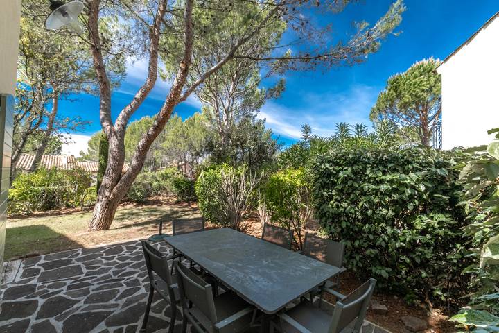 Location de vacances pour 6 personnes, avec balcon et jardin à La Motte - 2