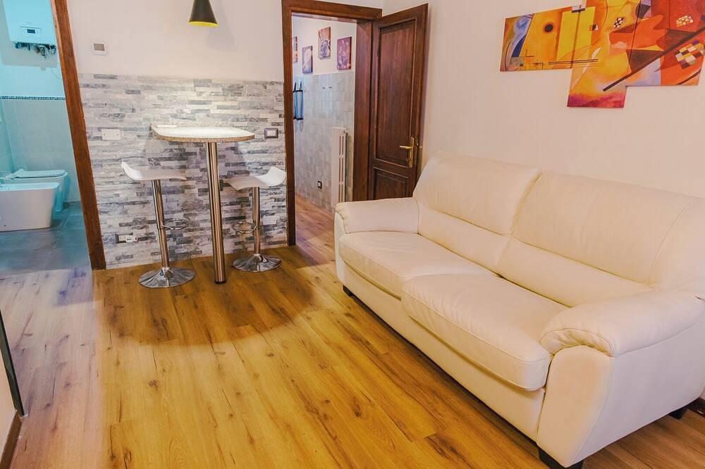 Geheel appartement, Domus Dantis Ghibellino Fuggiasco in Ravenna, Provincie Ravenna