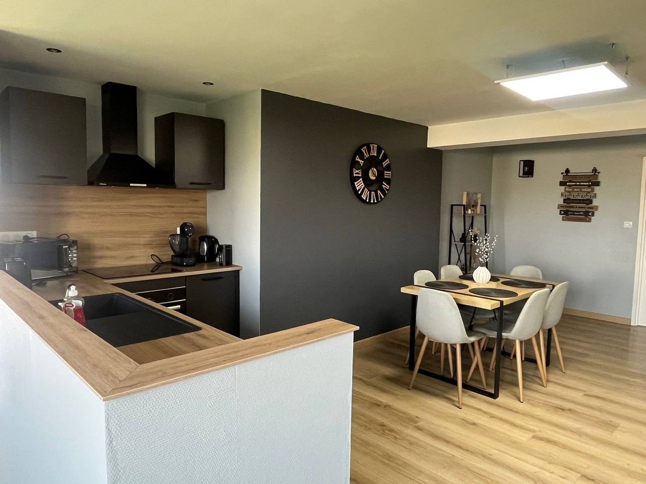 Appartement entier, Wohnung mit Privatparkplatz in Sainte-Croix-en-Plaine, Région de Colmar