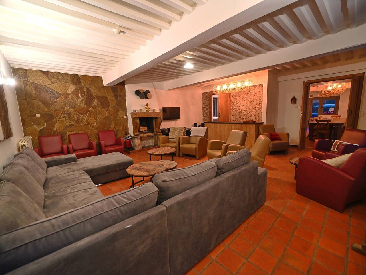 Vakantiehuis in Ardennen met Wellness in Marche-en-Famenne, Provincie Luxemburg