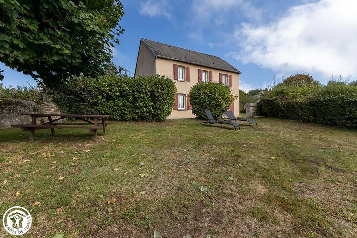 Gîte pour 6 personnes, avec jardin