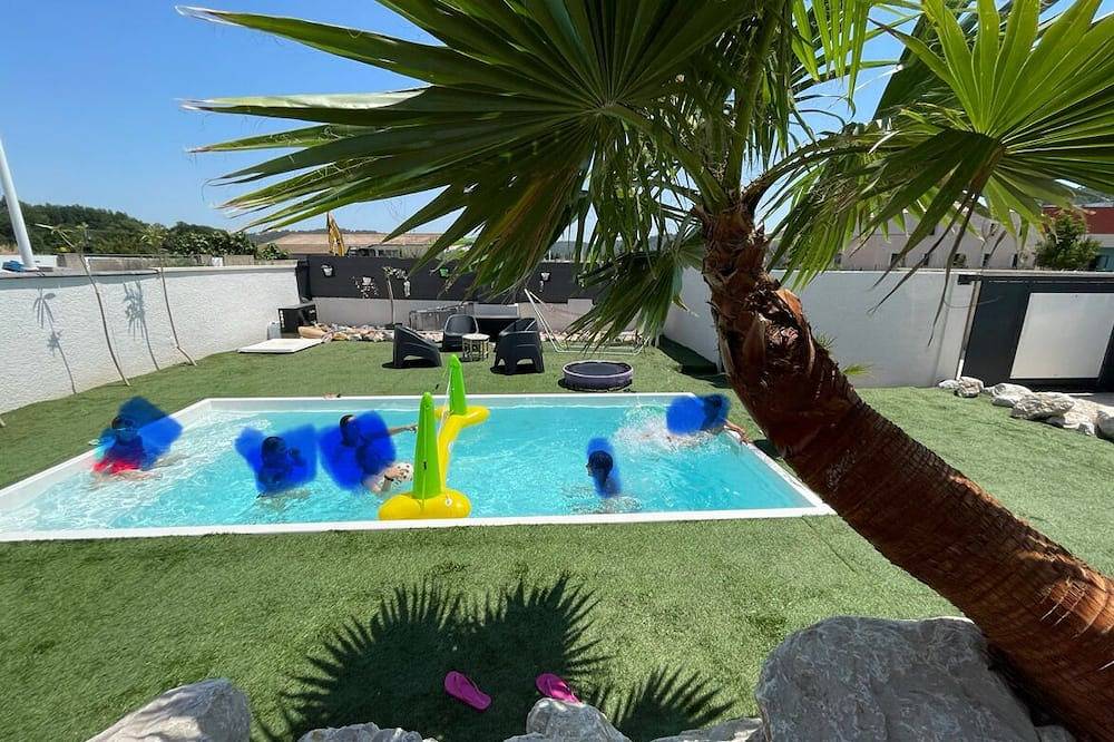 Villa 10 pers swimming pool, sea, river, mountains in Cessenon-sur-Orb, Béziers en omgeving
