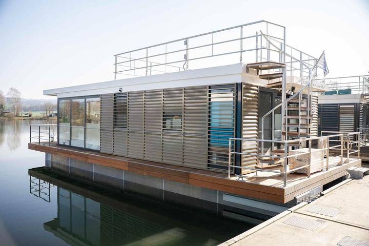 Ferienhaus für 5 Personen, mit Seeblick und Terrasse sowie Ausblick in Höxter