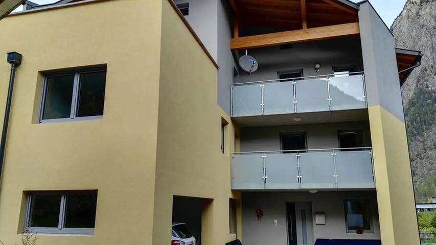 Ferienwohnung für 9 Personen, mit Terrasse