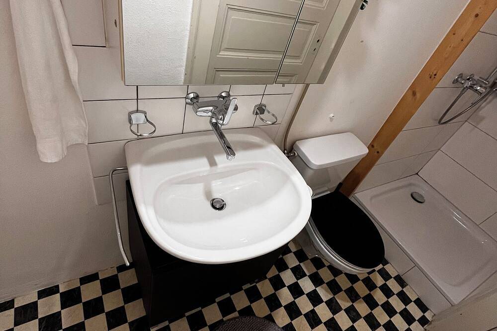 Ganze Wohnung, Thun Apartment – Nähe See, Bahnhof, Skigebiete und Interlaken in Thun, Thunersee