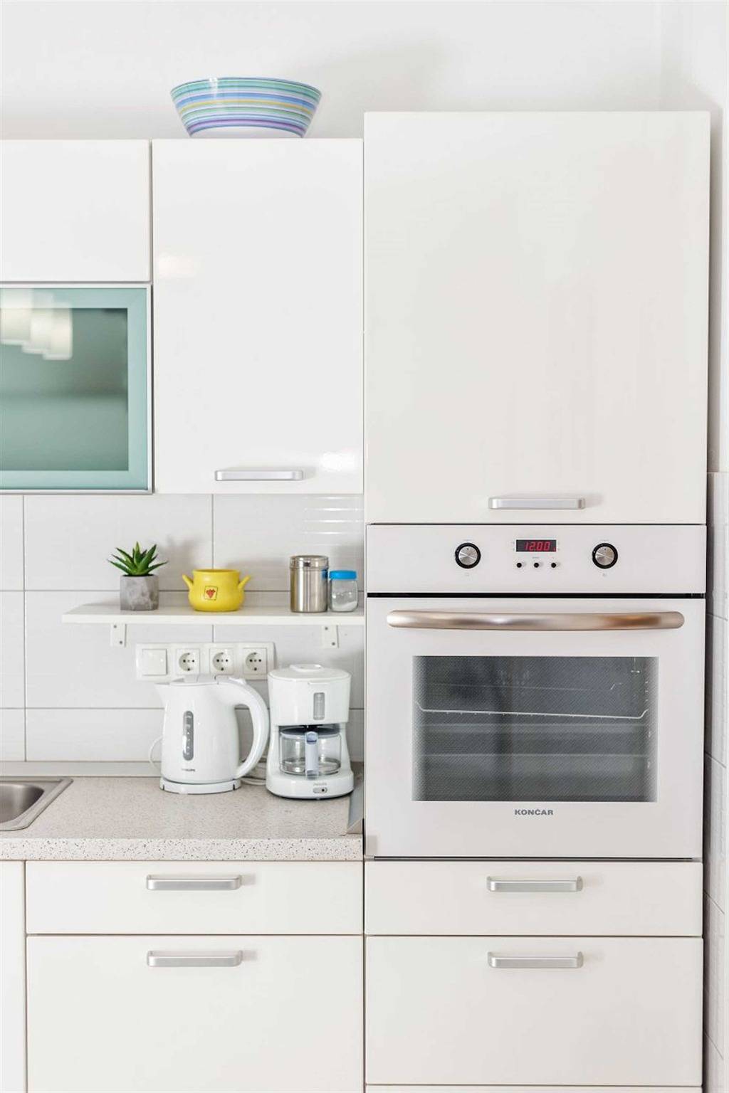 Apartamento entero, Perfect accommodation for larger families for eight people, Jelena G. app 2 in Srima, Condado de Šibenik-Knin