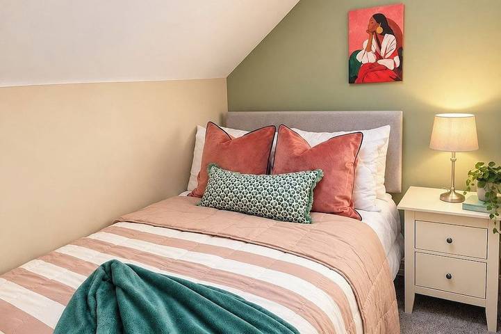 Stylish 4Br Sunderland | Contractor Friendly in Sunderland