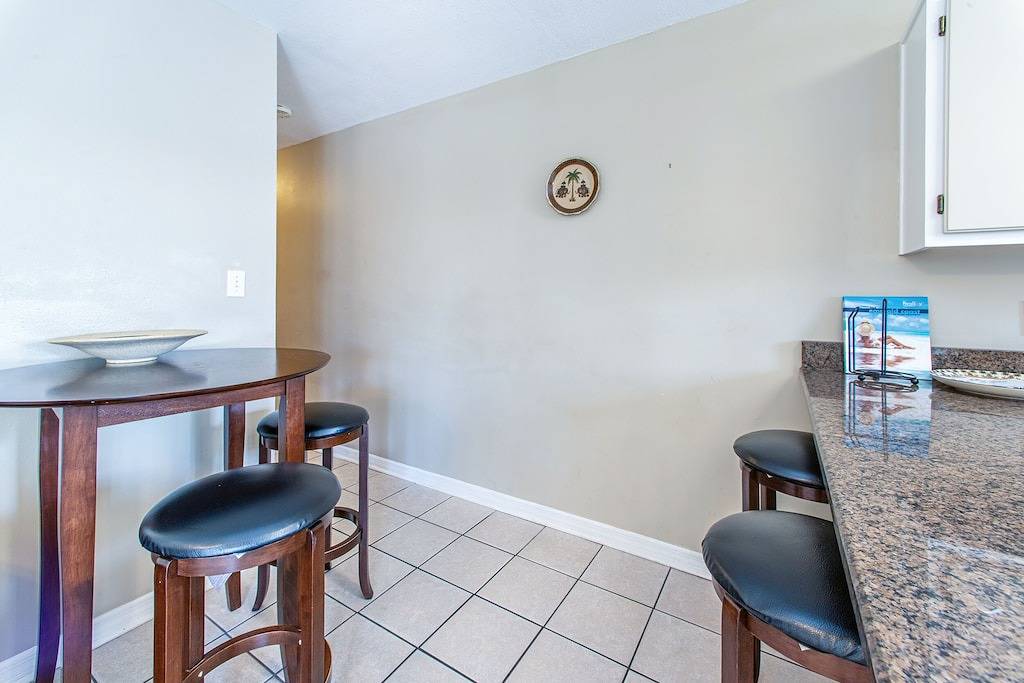 Ganze Wohnung, ☀St. Martin Beachwalk Villas 412☀2Br im Erdgeschoss! Geöffnet von 13. bis 15. Mai $ 519 in Destin, Emerald Coast