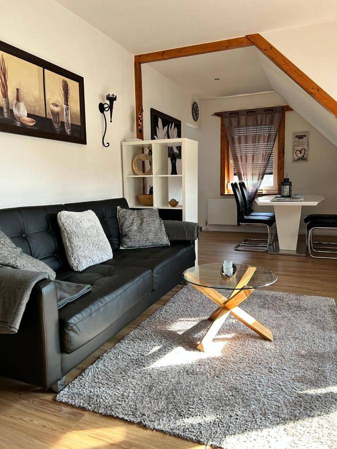 Ferienwohnung für 6 Personen, mit Balkon und Terrasse sowie Ausblick