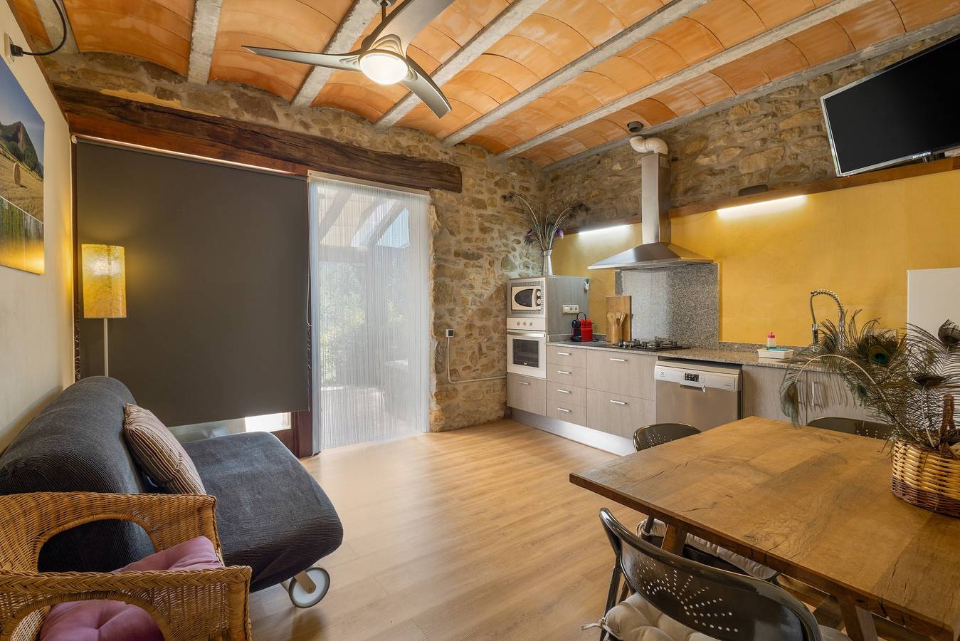 Appartement entier, La Cabane à Mieres avec piscine privée, jardin et vue sur la montagne in Mieres, Garrotxa