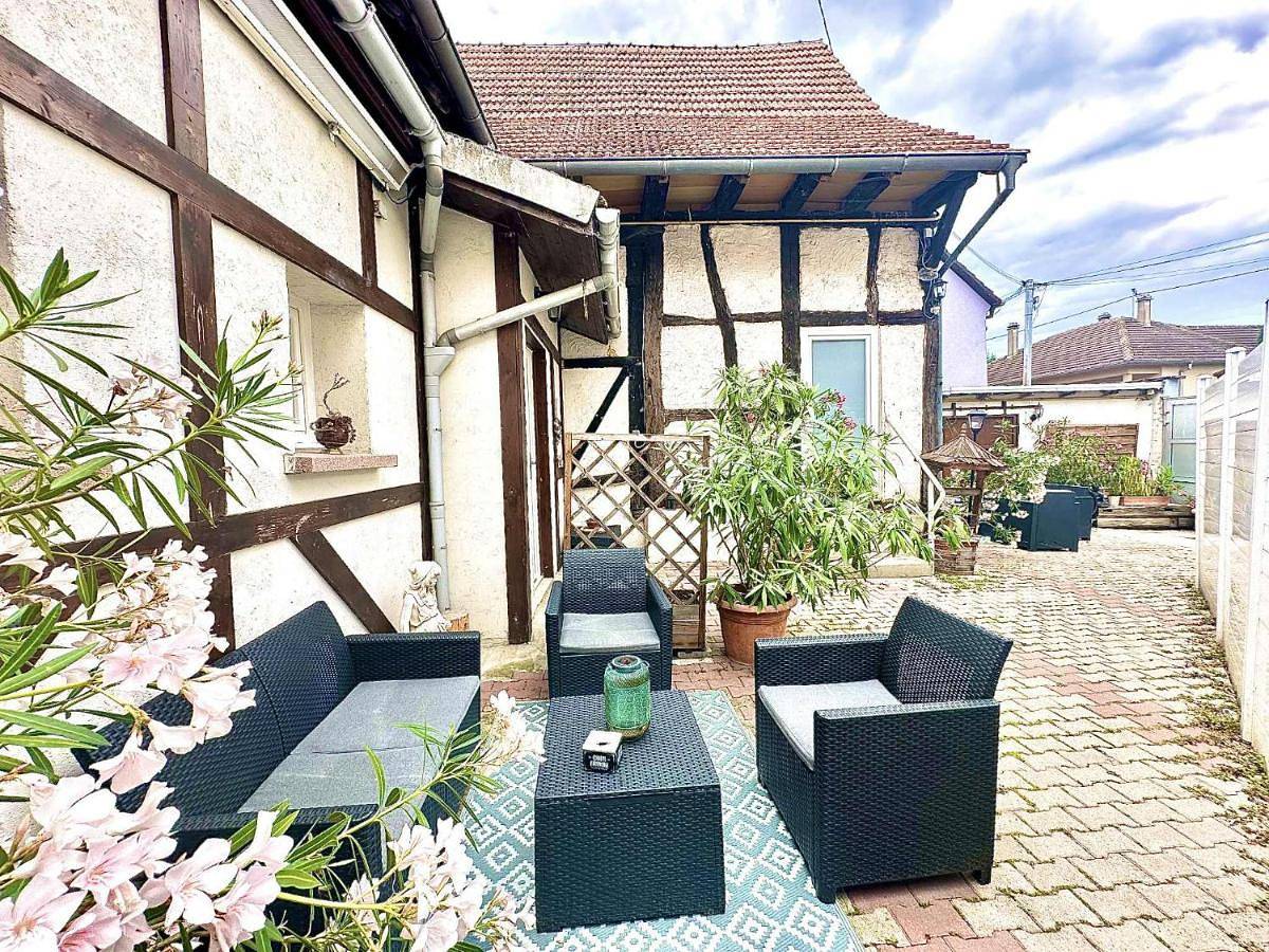 Appartement entier, Two-Bedroom Apartment in Biesheim, Région de Colmar