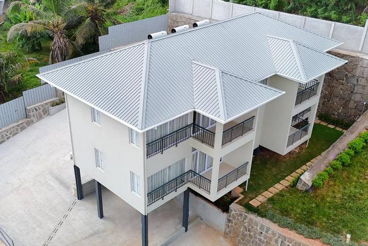 Gîte pour 3 personnes, avec vue et balcon dans Takamaka - 3