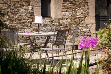 Cottage pour 2 personnes, avec jardin à Le Vast