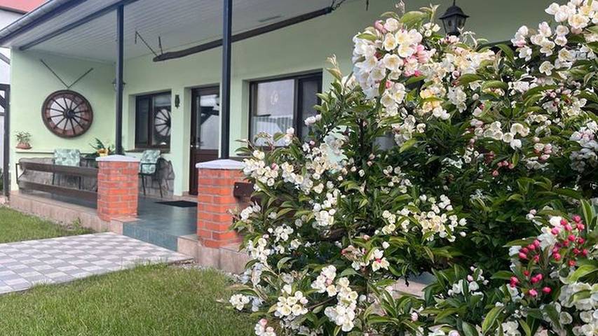Ferienhaus für 3 Personen, mit Garten und Terrasse - 1