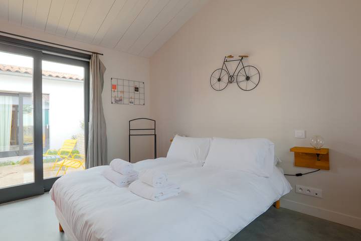 Maison pour 10, piscine, au cœur de l'Île de Ré in Le Bois-Plage-en-Ré, Île de Ré