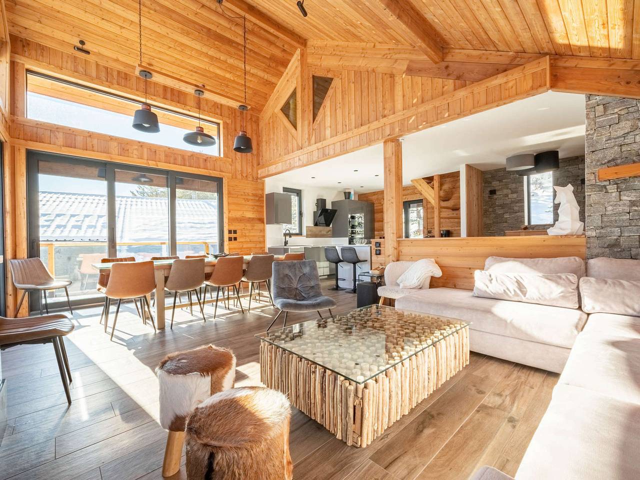 Chalet Lumière: Chalet de Prestige pour 16 Pers. à Pra Loup, Proche Télécabine, Lits Faits, Wifi in Pra-Loup, Uvernet-Fours