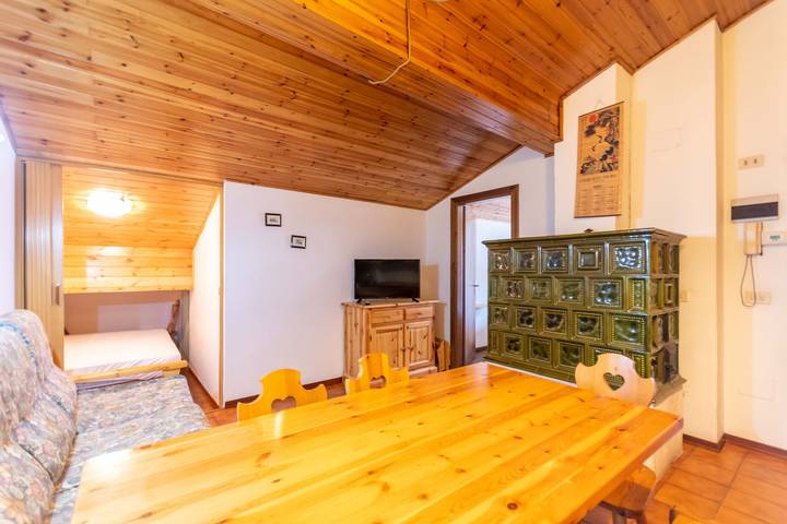 Hütte für 4 Personen, mit Balkon und Seeblick in den Dolomiten - 3