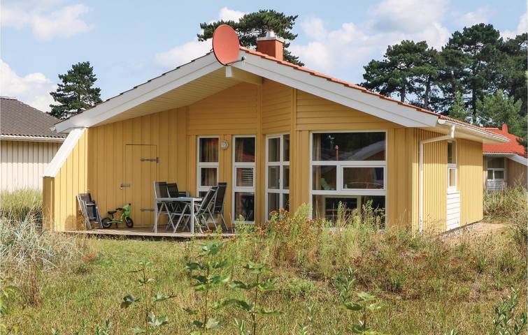 Ferienhaus für 6 Personen, mit Terrasse und Garten sowie Sauna in der Lübeck