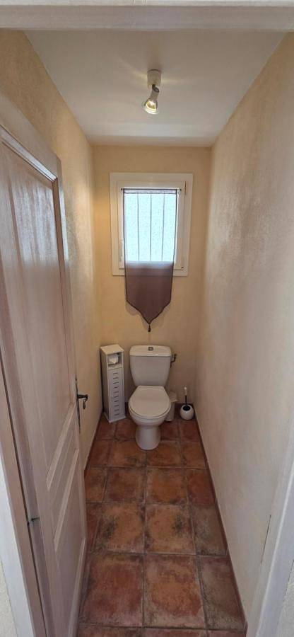 Appartement entier, Studio Apartment in Gémenos, Côte méditerranéenne (France)