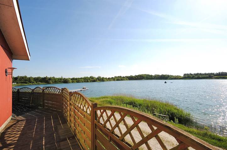 Vacation house for 8 people, with lake view and terrace, with pets - 1