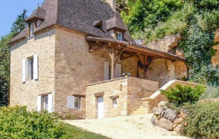 Location de vacances pour 6 personnes, avec jardin ainsi que terrasse et piscine à Castelnaud-la-Chapelle - 2