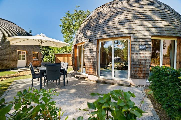 Ferienhaus für 4 Personen, mit Terrasse und Garten sowie Sauna in Penzlin