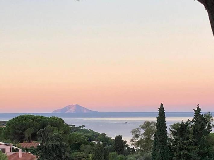 Ferienhaus für 6 Personen, mit Ausblick und Garten, mit Haustier in Capoliveri
