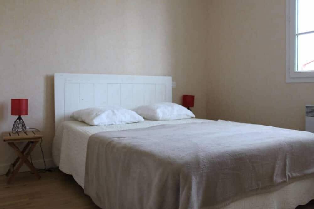Entire apartment, Beautiful apartment in Basque house in Guéthary, Bayonne region