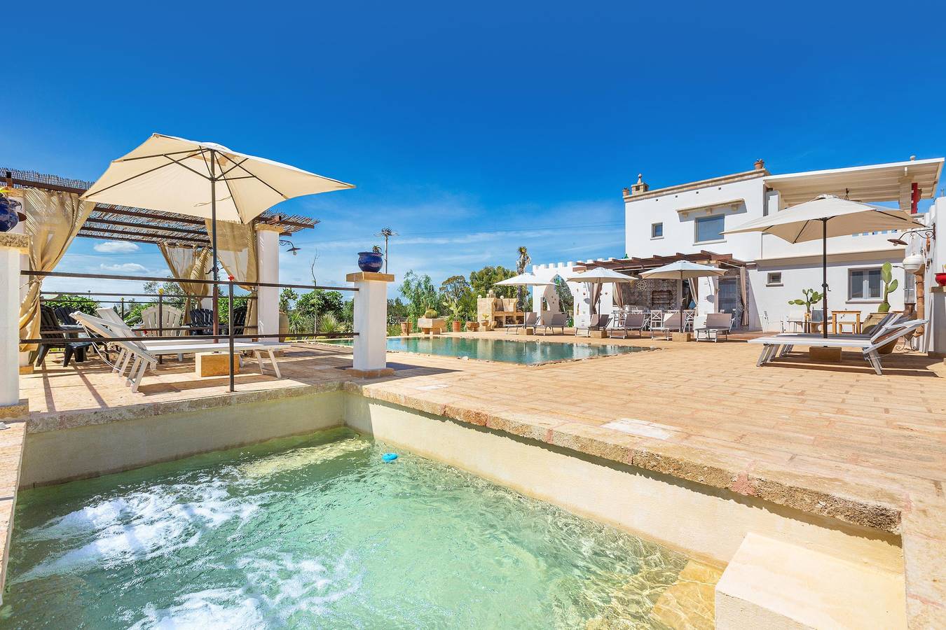 Villa pour 19 personnes avec piscine in Taurisano, Golfe de Tarente