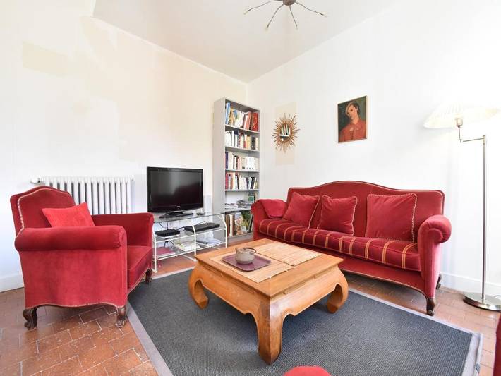 Location de vacances pour 6 personnes, avec jardin et terrasse à Yèvre-la-Ville