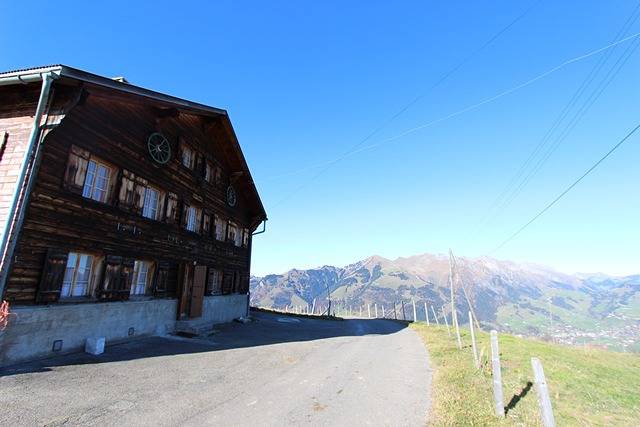 Gîte pour 7 personnes, avec jardin, adapté aux familles à Château-d' Œx - 3
