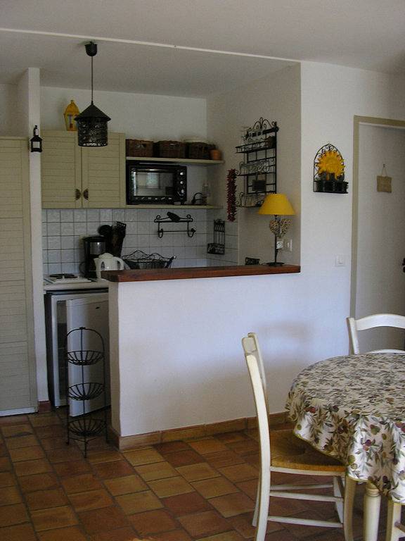Gîte Mazet avec jardin et piscine in Saint-Rémy-de-Provence, Région d'Arles