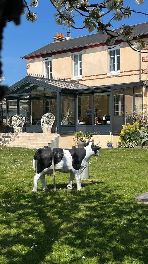 Double Room with Private Bathroom in Dives-sur-Mer, Région de Lisieux