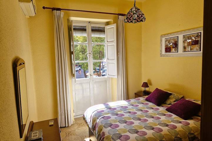 Ganze Wohnung, Valencia City Centre - Schöne reine Wohnung Valencia Stil - Moderner Komfort in Arrancapins, Valencia