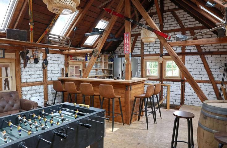 Exklusives Ferienhaus mit Spa in Gehlberg im Thüringer Wald in Gehlberg, Rennsteig
