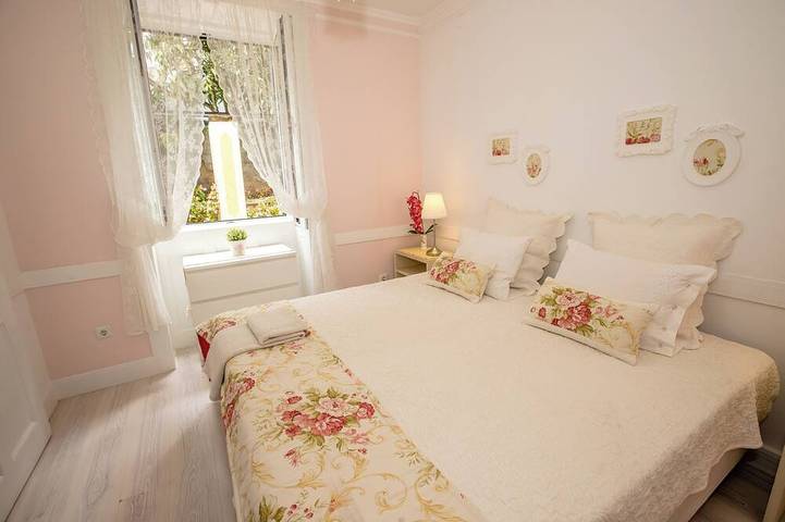 Appartement entier, Superbe appartement avec piscine privée et belle vue océan ! in Lazareto, Funchal (Santa Maria Maior)