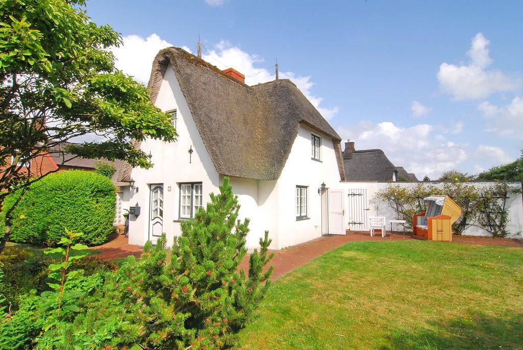 Freistehendes Reethaus in Westerland mit Garten, Terrasse und hundefreundlich in Westerland, Sylt (Gemeinde)