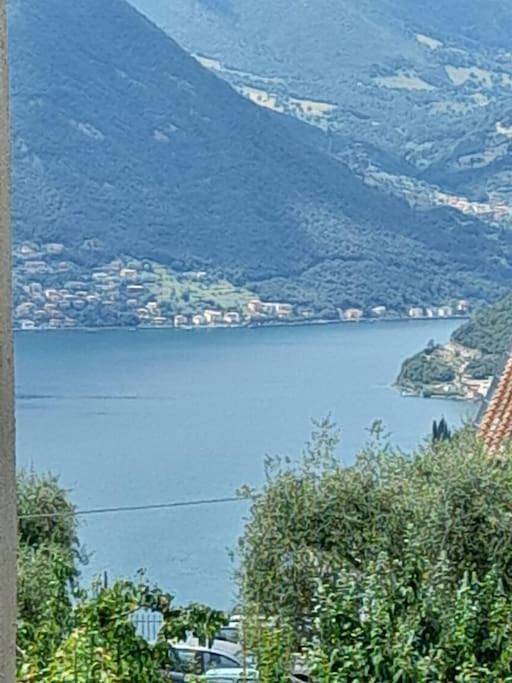 Ganze Wohnung, Villa with Garden View in Sulzano, Catena Bresciana Occidentale