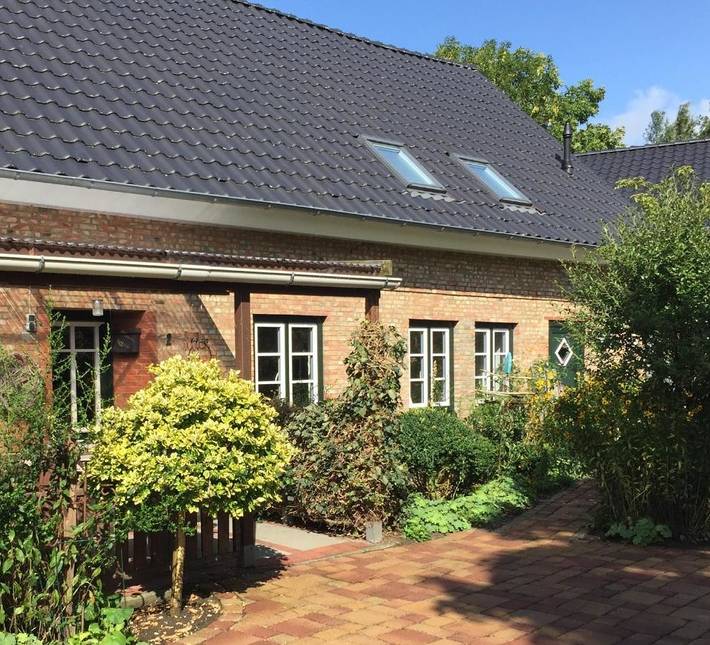 Ferienwohnung für 4 Personen, mit Balkon und Terrasse sowie Garten und Ausblick in Schwabstedt - 3